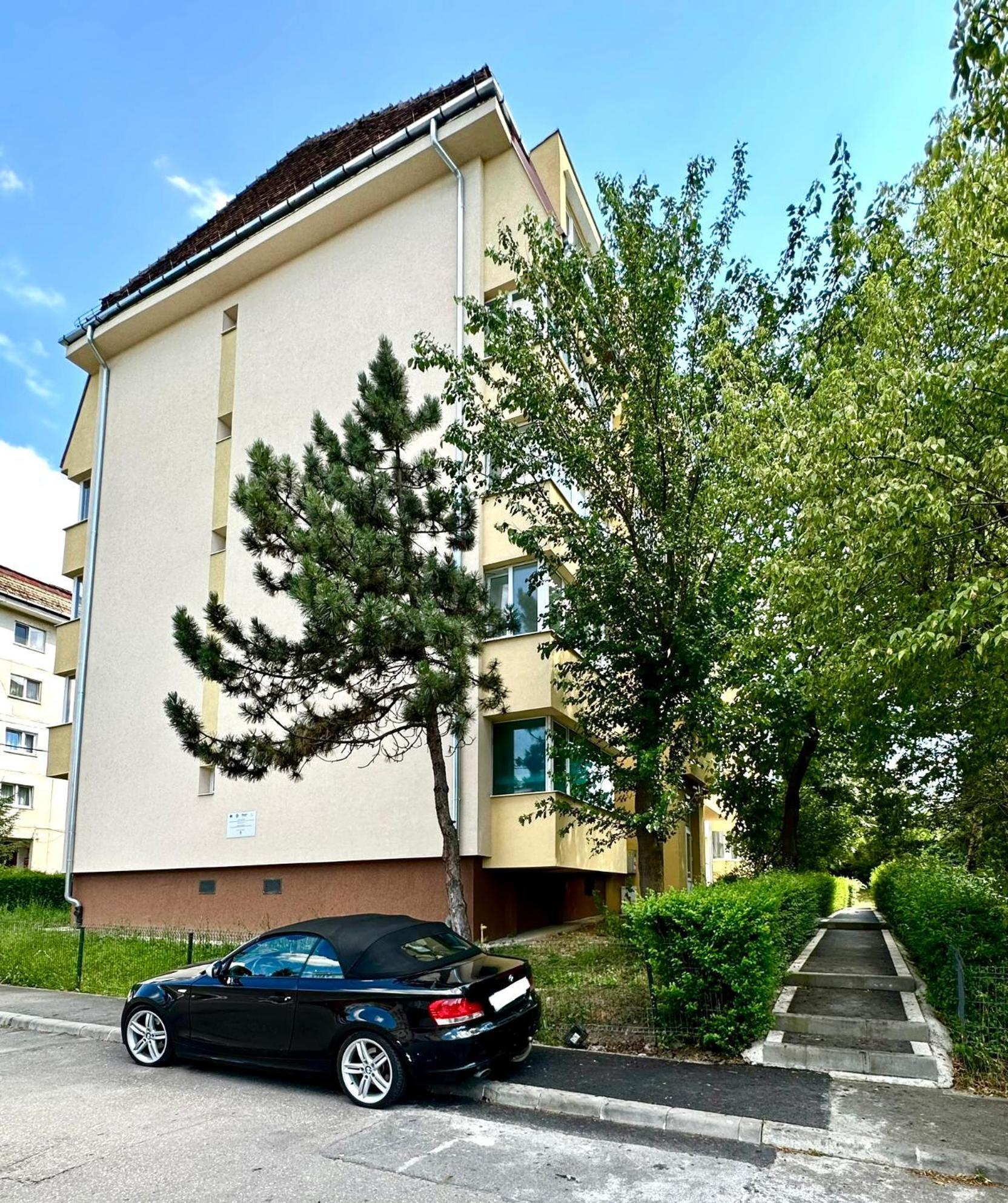 N&B Apartments Клуж-Напока Екстериор снимка